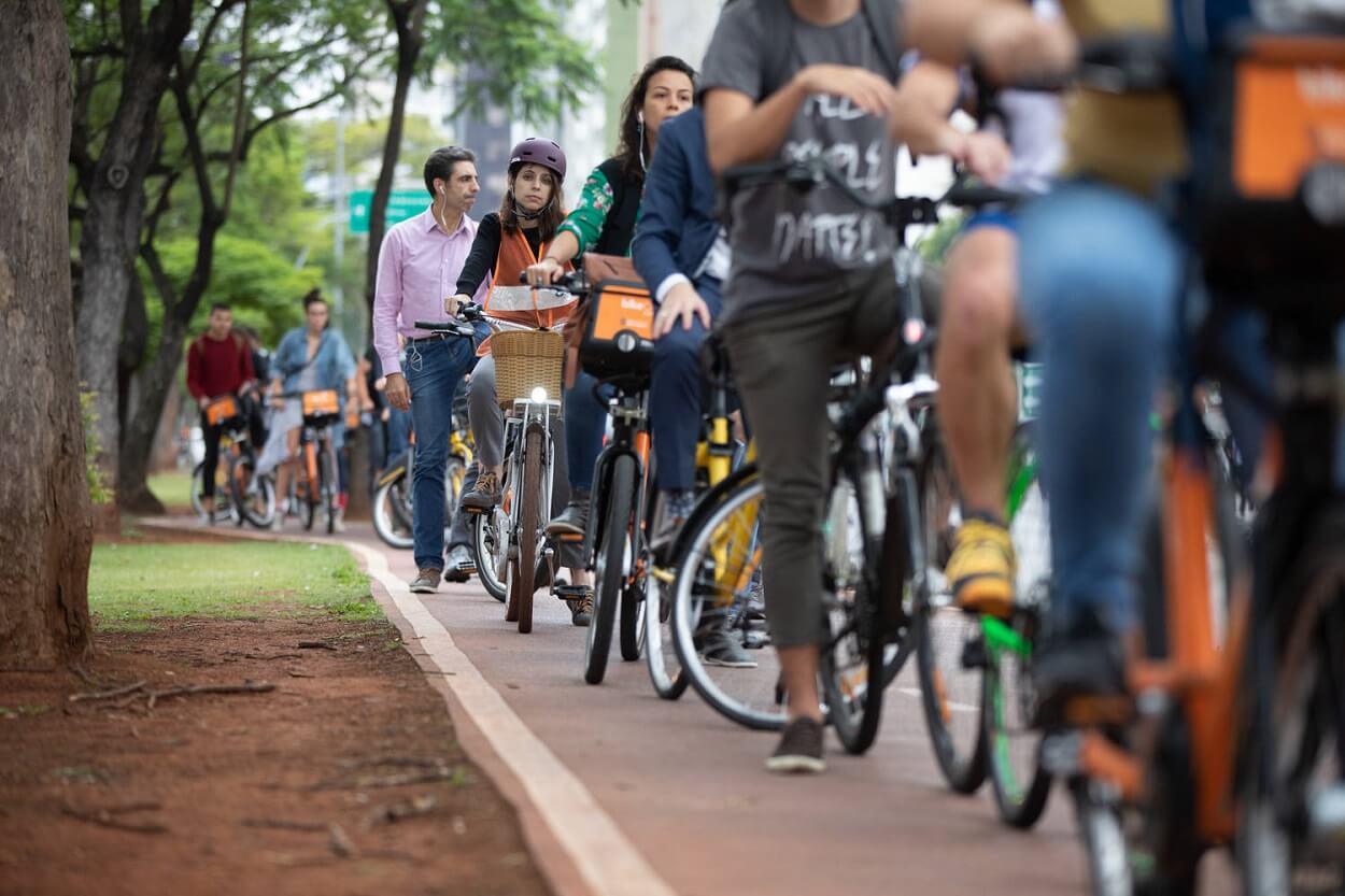 A ciclovia da Faria Lima é a mais movimentada de São Paulo.