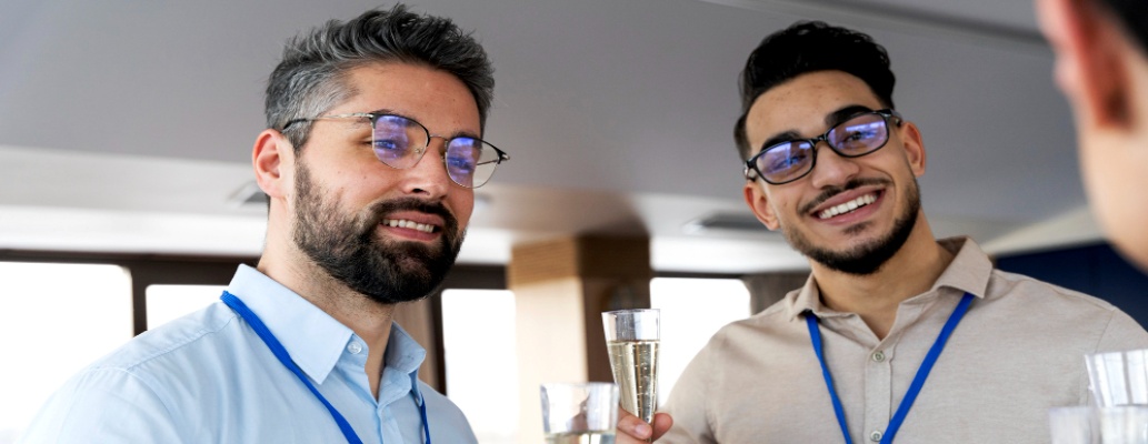 Networking em coworkings: conexões que viraram histórias de sucesso