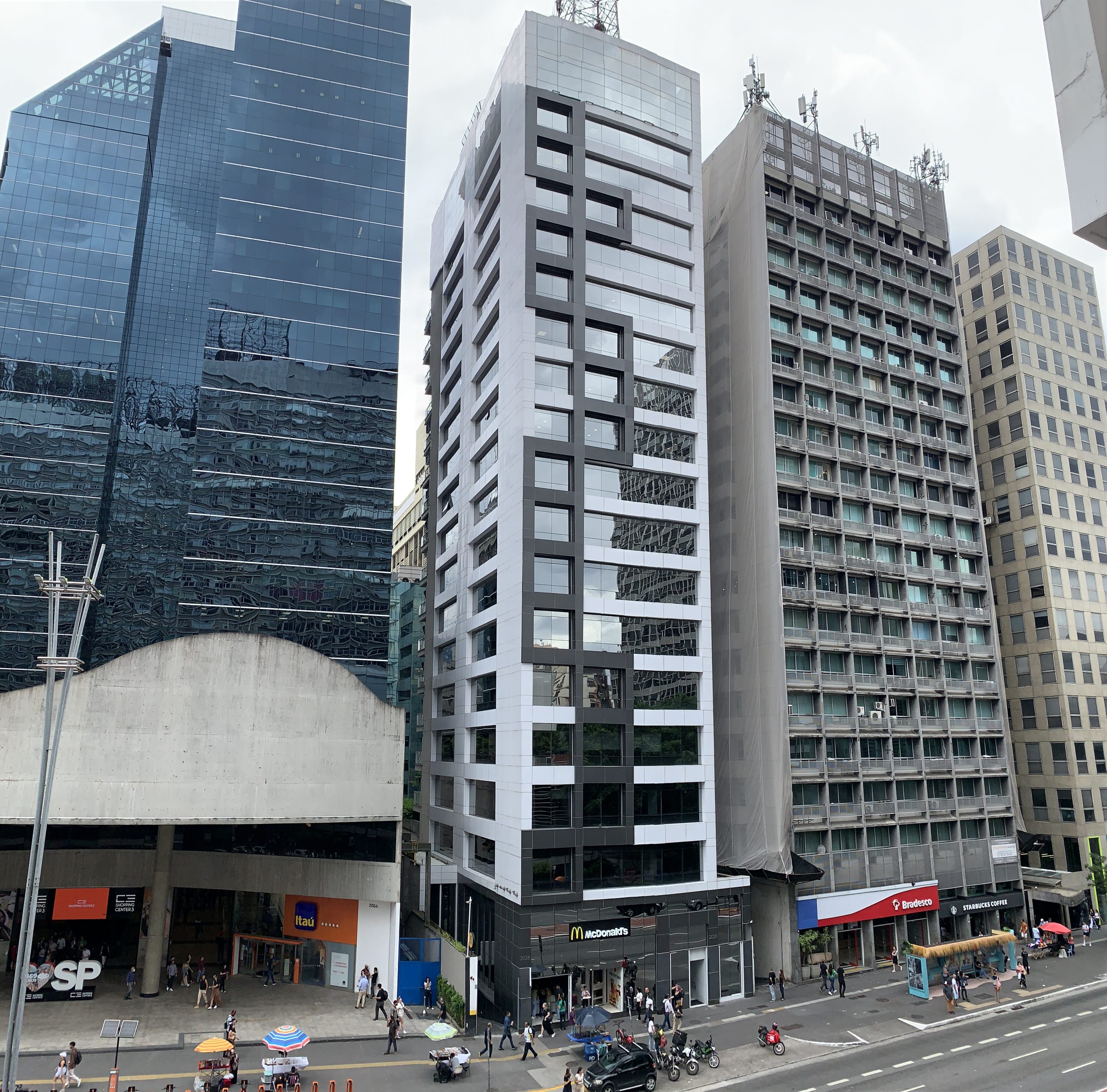 SLA rápido e suporte local: como TI no coworking impulsiona produtividade e reduz falhas